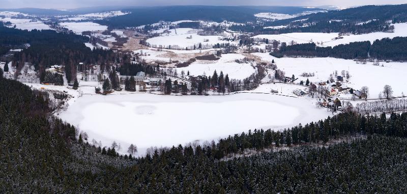 Orea Resort Devet Skal Vysocina Sněžné Esterno foto